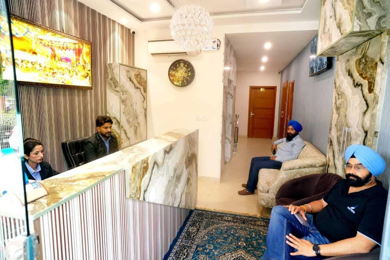 Living area, HOTEL DIVINE STAY, Amritsar