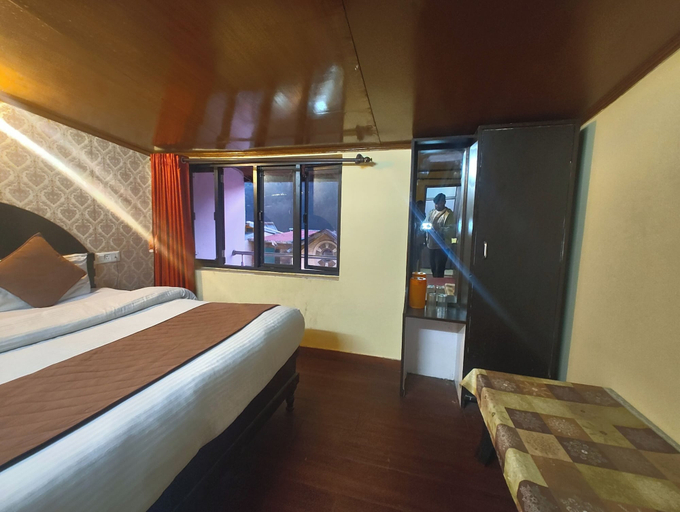 Room 5, Nainital Hotel C Residency, Nainital