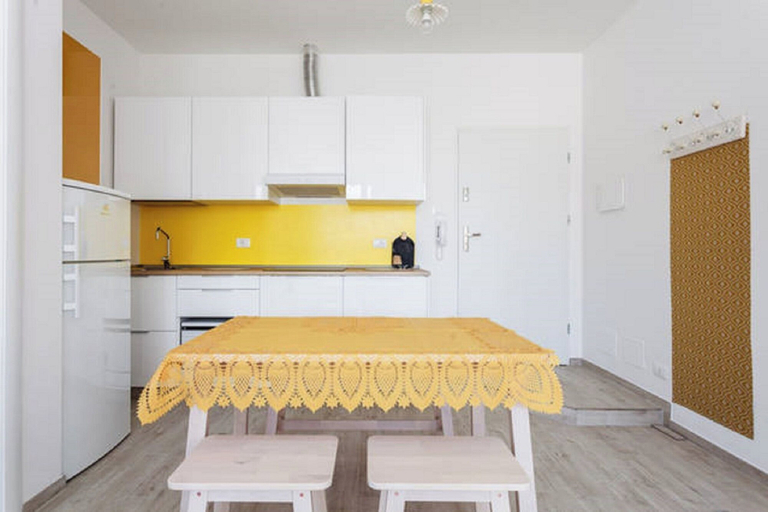 Living area 5, Riva Reno Apartment, Bologna