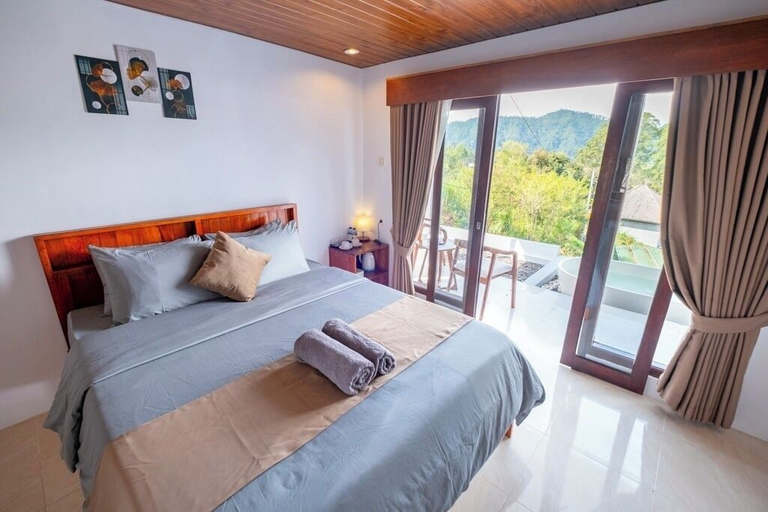Room 2, Royal Escape, Bangli