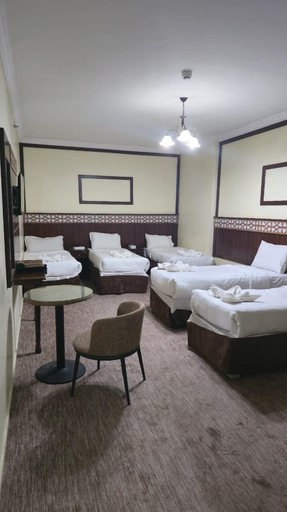 Room 5, Olyaan Silver, Makkah