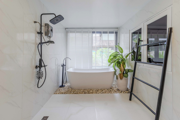 Bathroom 4, 4Br Massive Property Huge Pool V244, Phuket Island