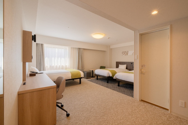 Room 2, Hotel Enoe Toyama, Toyama