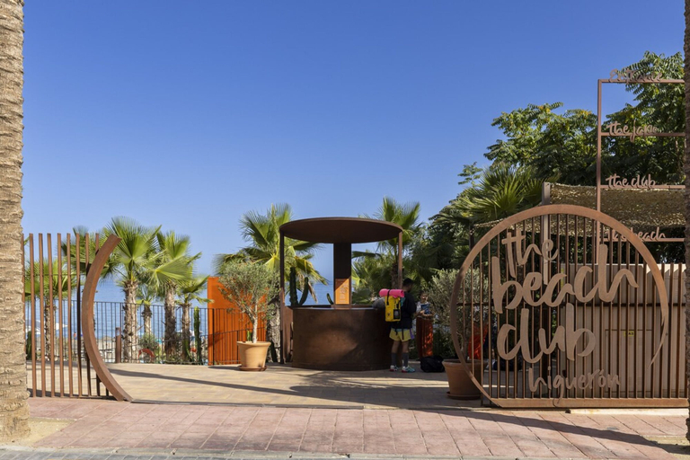 Exterior & Views 2, Luxury Apartment With Garden in Higueron, Málaga