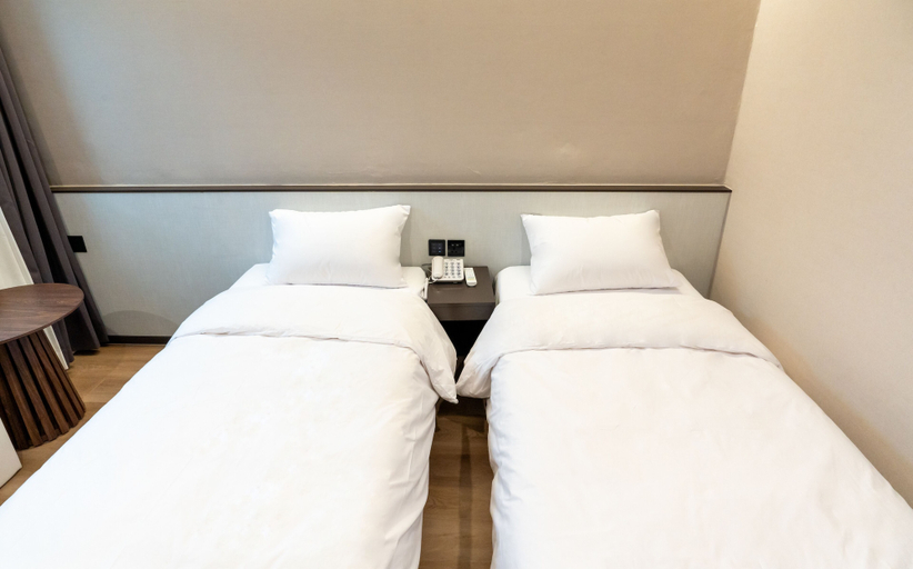 Room 4, Dongdaemun Tourist Hotel, Jongno