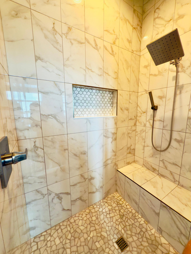 Bathroom 1, Villa Laguna, Gulf