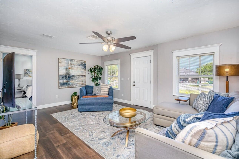 Living area 2, Romantic Cottage, Brevard