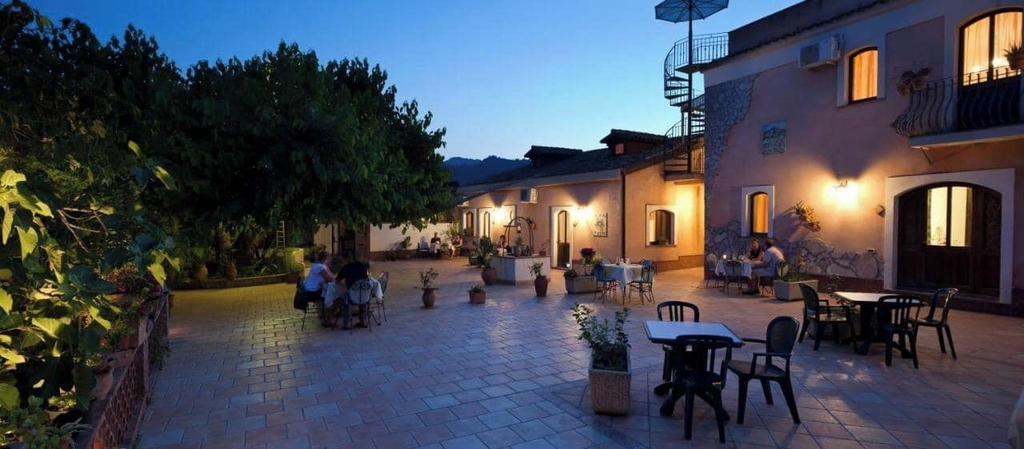 Terrace/patio 2, Laboratorio Gourmet, Messina