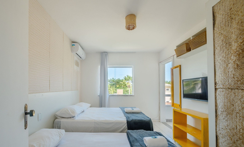 Room 2, Spacious House w/ Pool in Guarajuba Cag0003, Camaçari
