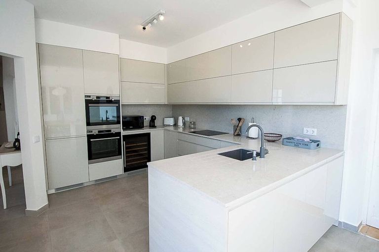 Interior 3, Vivienda Pomba, Lagoa