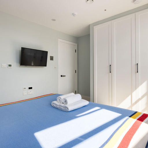 Room 4, Lovely Leicester Square 2BR - Netflix Nespresso, London