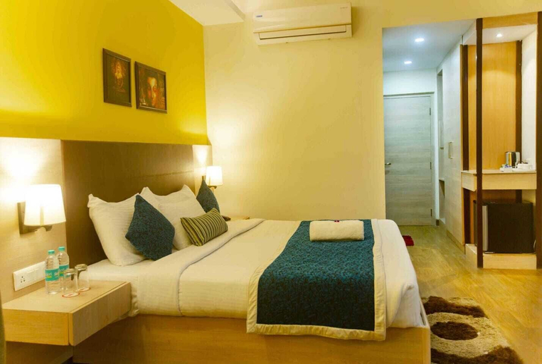 Bedroom 5, Hotel Bob's N Barley, Kangra