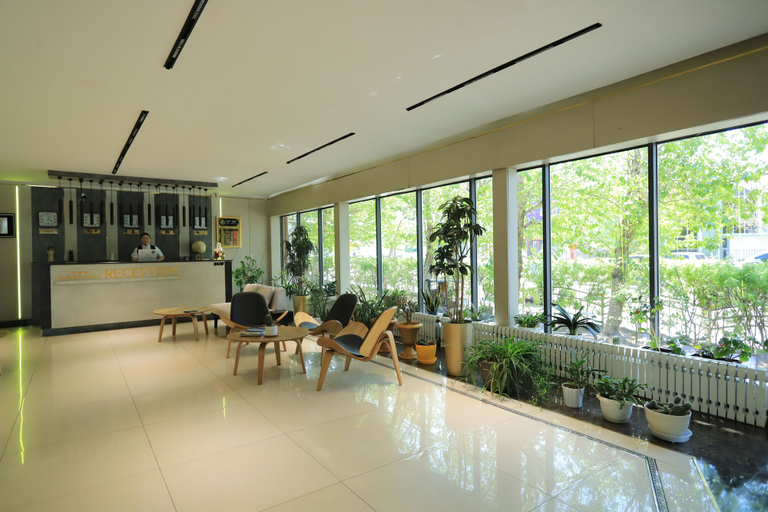 Lobby 3, 50100 Hotel, Mörön