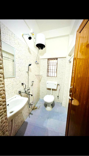 Bathroom 2, Queen Residency, Kamrup Metropolitan