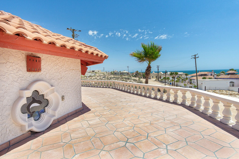 Property grounds, Casa Tres Amigas Cozy Ocean View Retreat Las Conchas, Puerto Peñasco