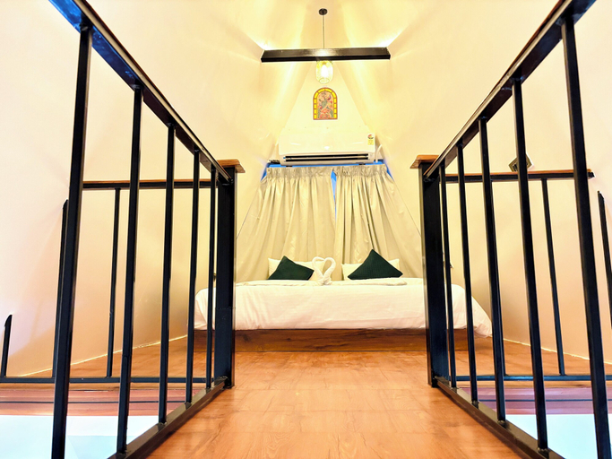 Room 2, Green Hills Farm & Resorts, Jhalawar