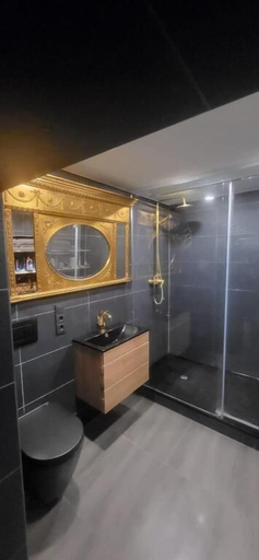 Bathroom, Burg Hermannstein - KingsRoom, Lahn-Dill-Kreis