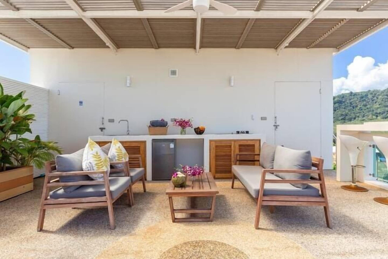 Rooftop terrace, BestViewHot Tub pool Great Location v132, Pulau Phuket