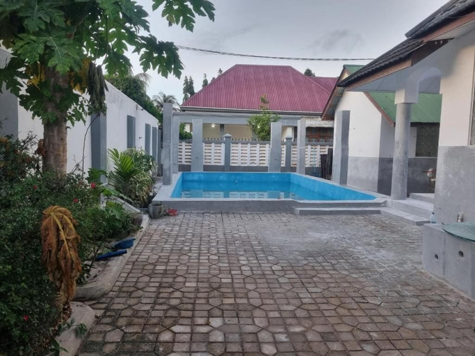 Front of property, 64 ZENJ HOUSE, Magharibi