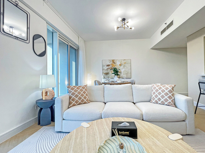 Others 2, bnbme - Golf Tower - 2 BDR, Dubai