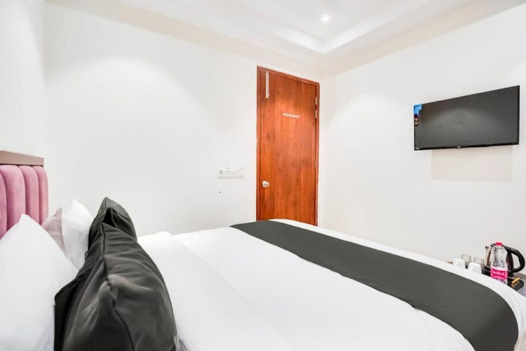 Room 2, Hotel Ivory by KDSON, Delhi
