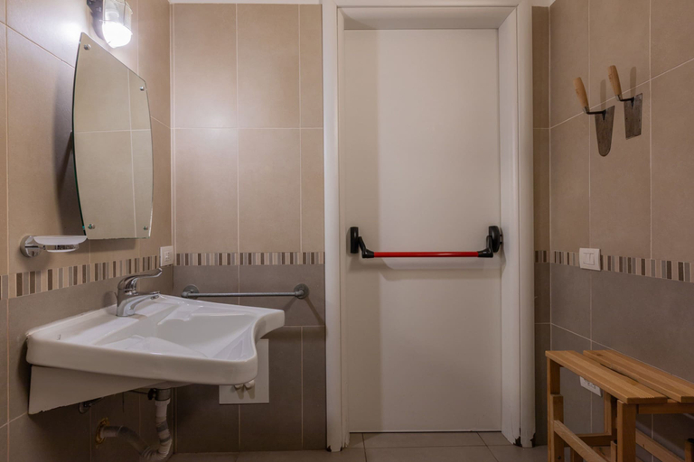 Room 3, Priocca 211 by Wonderful Italy, Torino