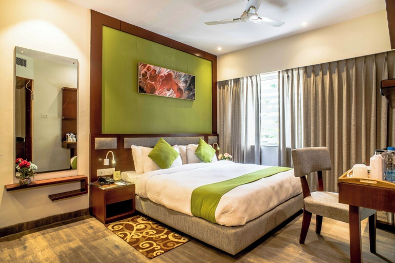 Bedroom 3, Club Central Hotel, Birbhum