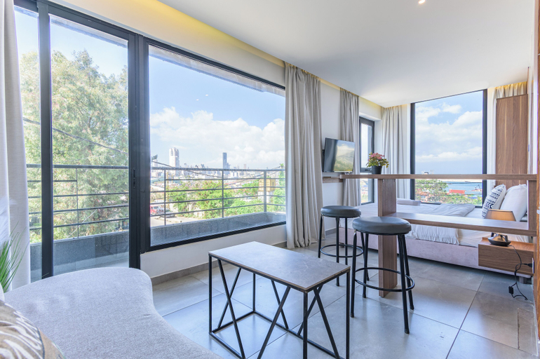 Living area 5, Gate 9 Tower -Studios & Apts Mar Mikhael, Beirut