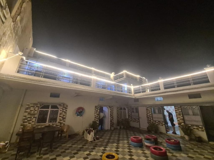 Exterior & Views 2, Mohit Stay Inn, Varanasi