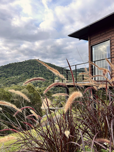Garden view, Refúgio dos Lobos com Banheira de Hidromassagem ao Lado de Alfredo Wagner - SC, Leoberto Leal