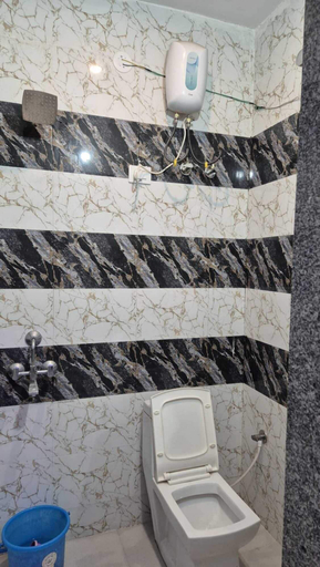 Bathroom 4, Shree Hanuman Hotel, Sikar