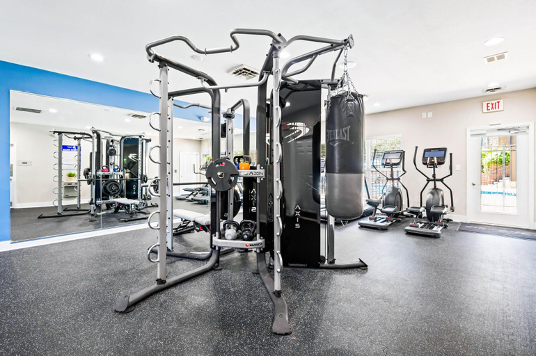 Fitness facility 5, Landing Apartments - Eureka, Saint Louis