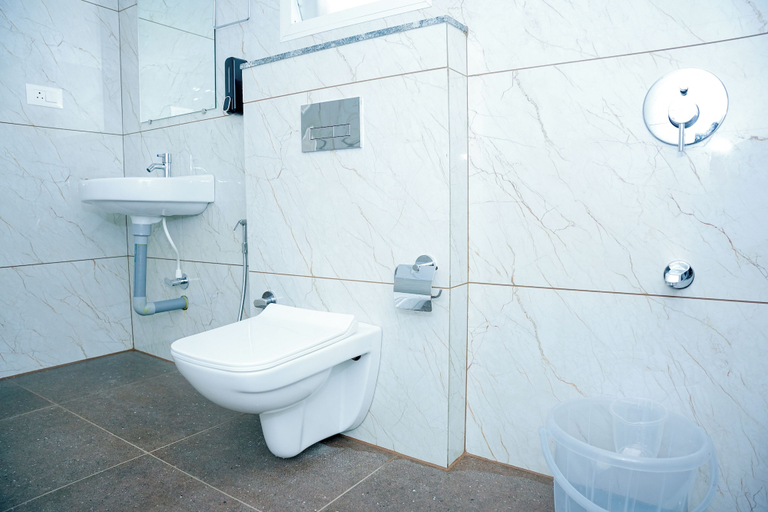 Bathroom 3, Global Inn & Suites, Dakshina Kannada