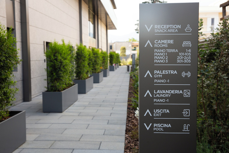 Front of property 3, Bfor Suite Experience, Napoli