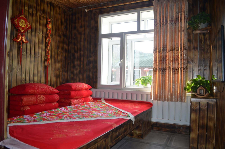 Room 3, Xuegu Xinfu Guest House, Harbin