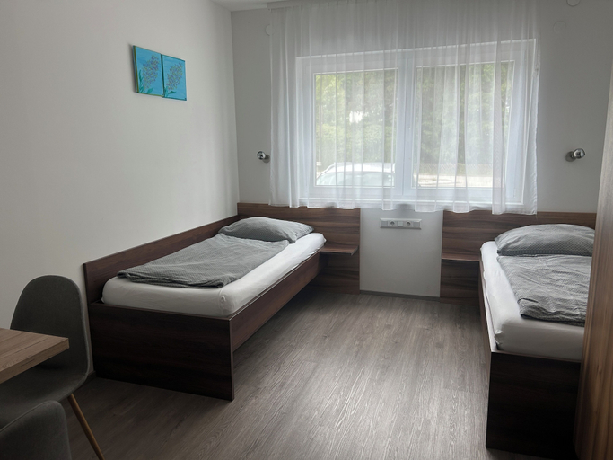 Room 2, FarawayHomes Studios Kremsmünster, Steyr Land