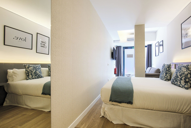 Room 3, Dobo Madrid Río, Madrid