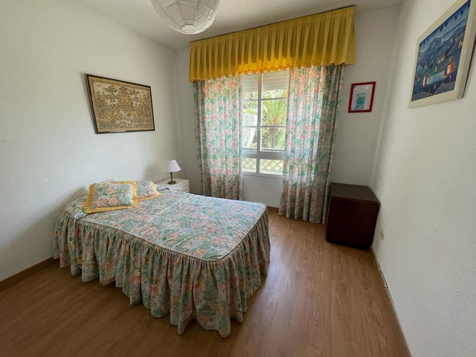 Interior 5, Spacious House w/ Private Pool Next to Golf Club, Málaga