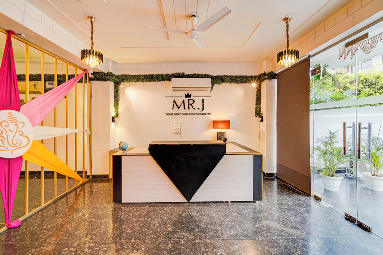 Reception 4, Hotel Mr. J, Gurgaon