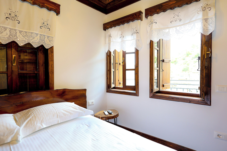 Room 5, Oda e Gurit Boutique Hotel, Beratit