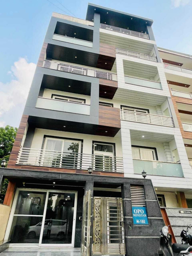 Front of property, OPO MINISTAR M180, Gurgaon