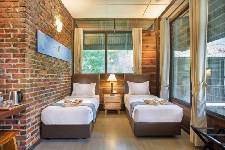 Room 5, Rompin Rainforest Lodge, Rompin
