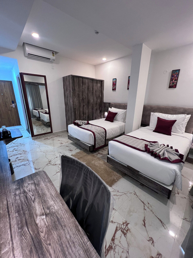 Room 3, Decan County, Bangalore