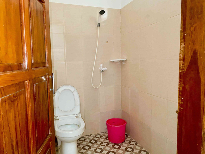 Bathroom 5, Hotel Sala 2 Jalan Kaliurang, Sleman