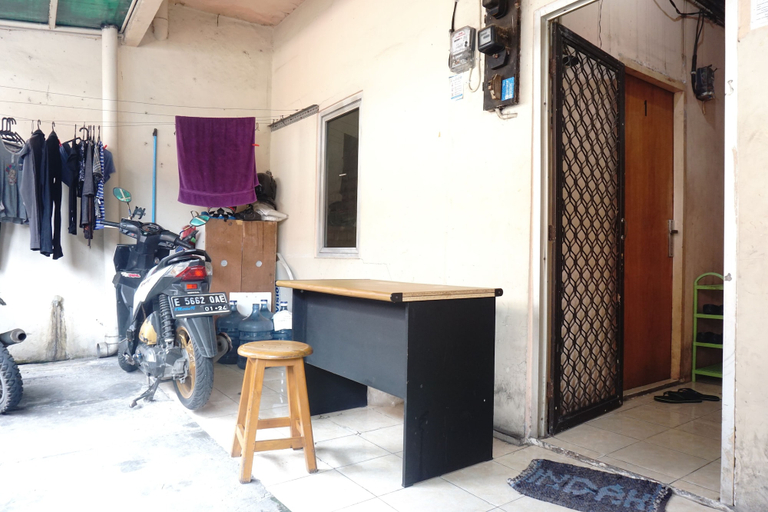 Restaurant, OYO 94790 Putri Bungsu Residence, Tangerang