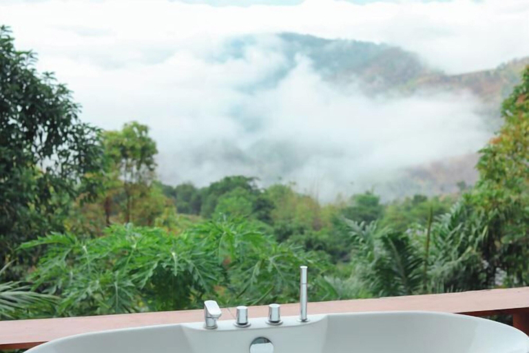 Property grounds 2, Masora Doichang, Mae Suai