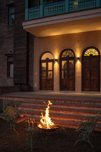 Room 5, Sadhrana Bagh, Gurgaon