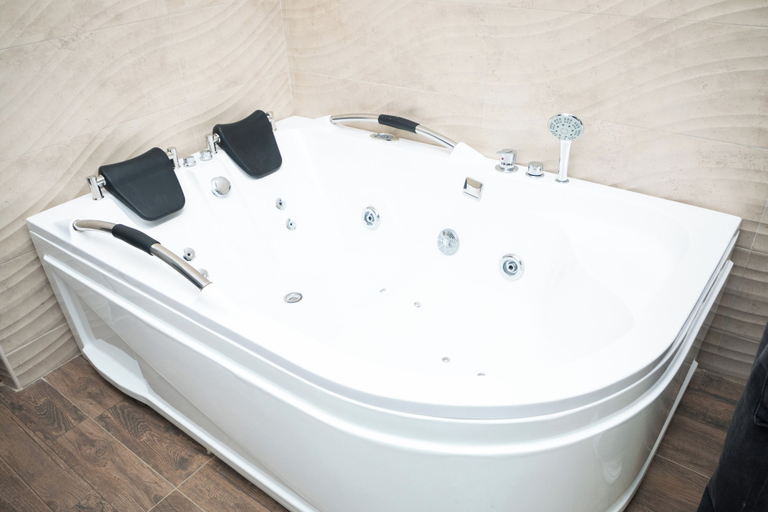 Bathroom 2, Bespoke Terraces, Oredo Edo