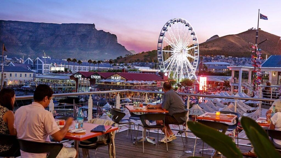Food & Drinks 5, Villa Helderberg, City of Cape Town