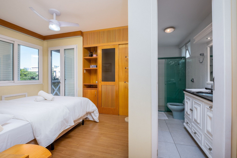 Room 2, Apt With Grill 300m From the Beach Mdo201, Florianopolis